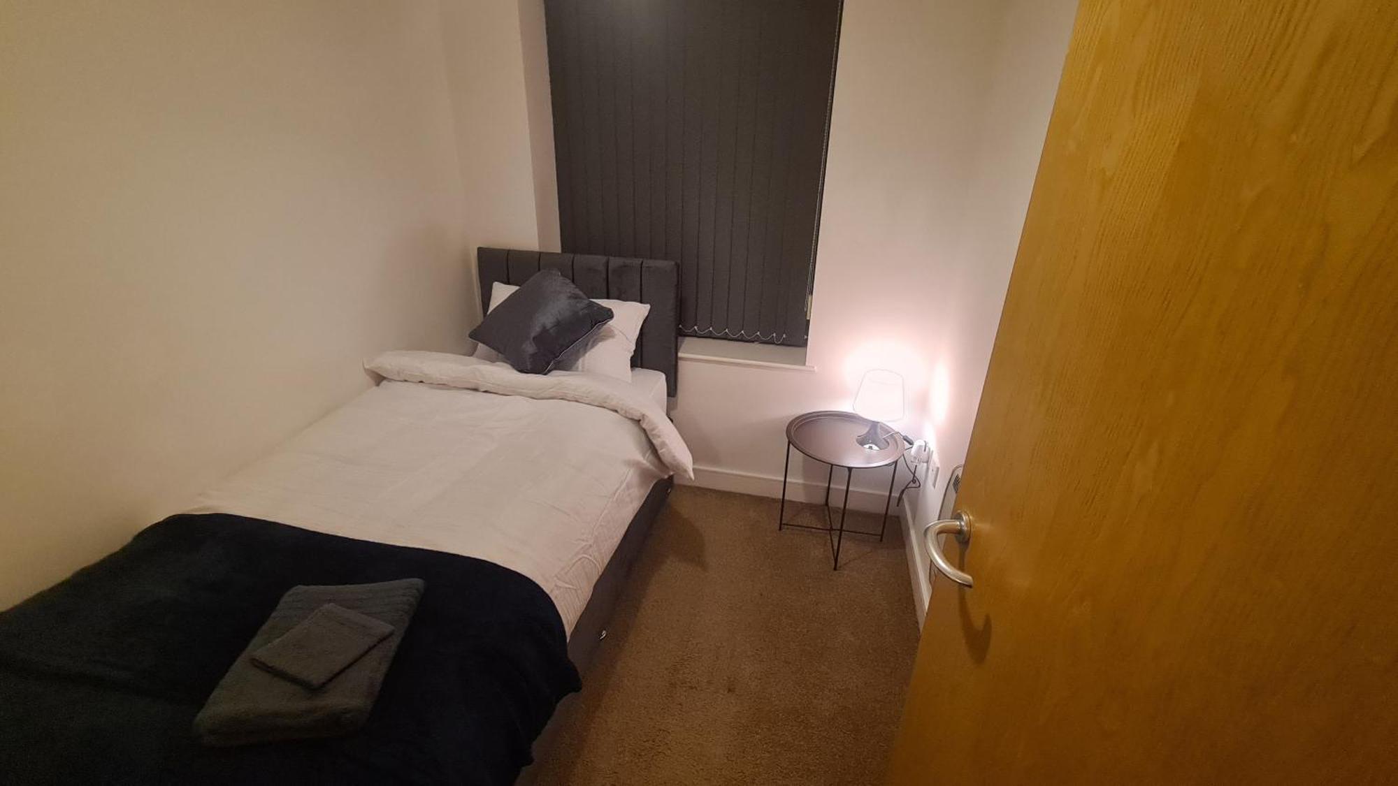 Homestay By Bic Melbourne 14 - Leeds Морлі Екстер'єр фото